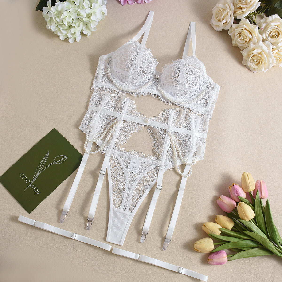 Lace Fishbone Pearl Decorative Sexy Lingerie 4-piece Set For Women