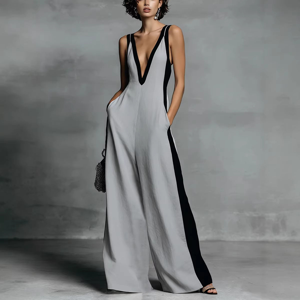 Sleeveless Womens V-Neck Contrasting Color Wide-Leg Jumpsuit