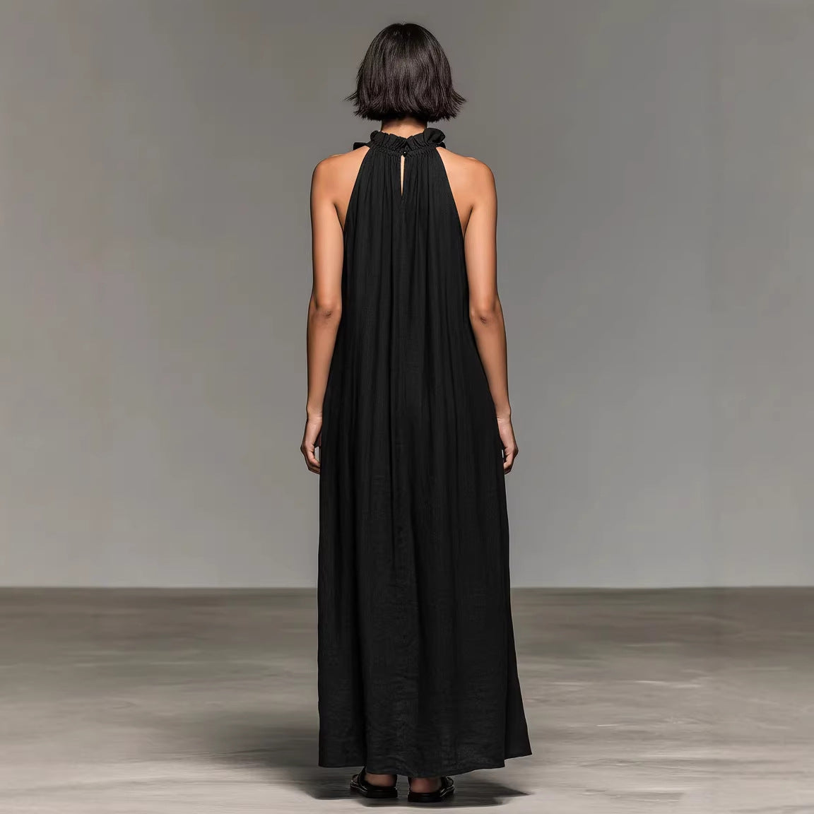 Resort-style Ruffled Halterneck Sleeveless Dress Loose-fitting And Figure-flattering Maxi Skirt